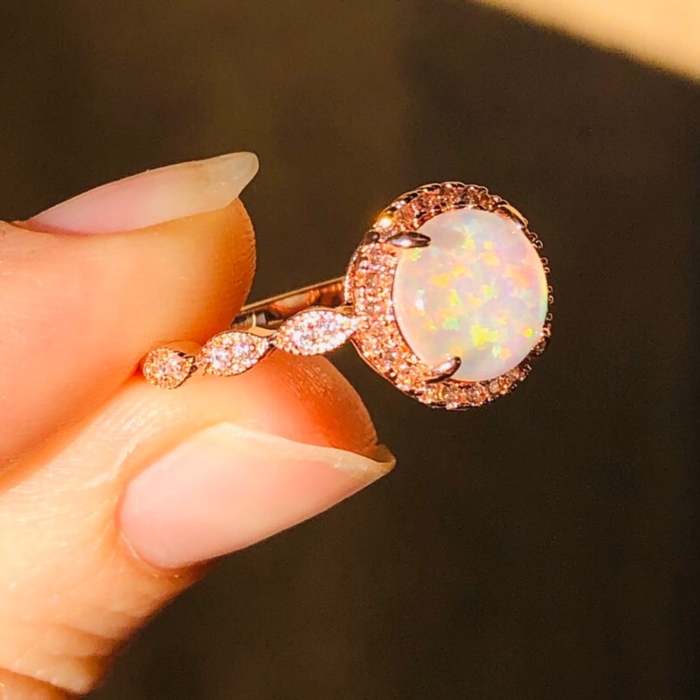 NWOT rose gold plated fire opal ring - Picture 3 of 6